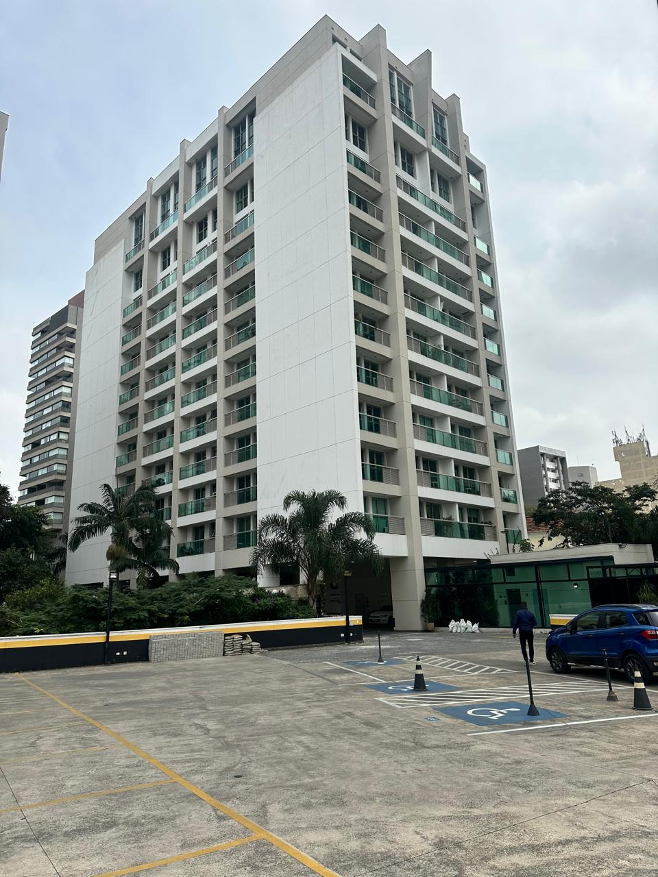 Fachada do edifício — sede do Instituto de Ciências Médicas Canaã